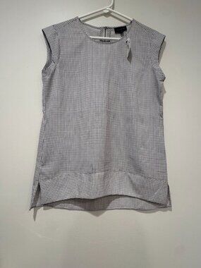 The Limited Sleeveless Checkered Blouse – Size M 🔥